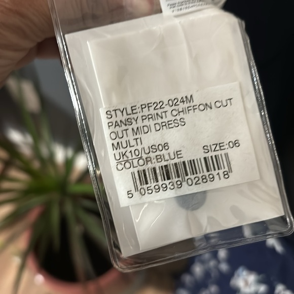 Self Portrait Pansy Print Chiffon Cut Out Midi Dress - Picture 8 of 8